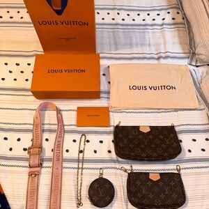 Louis Vuitton Multi Pochette Accessoires (Light Pink)